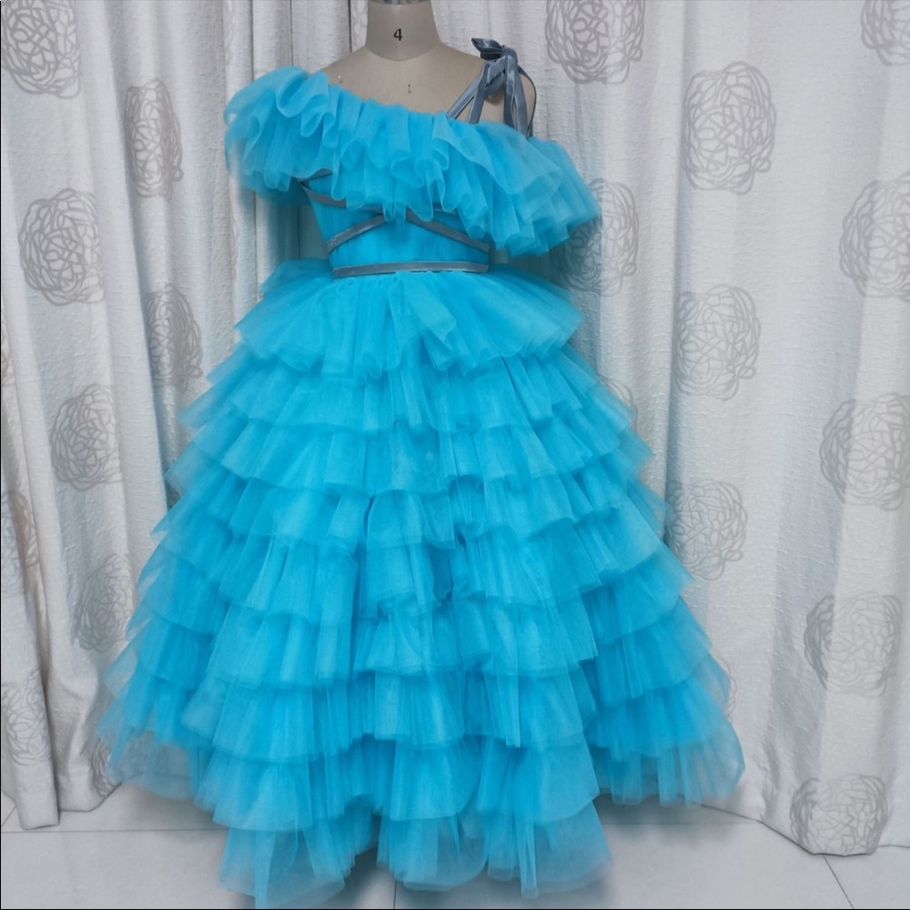 Tulle turquoise girls gown - Picture 5 of 6